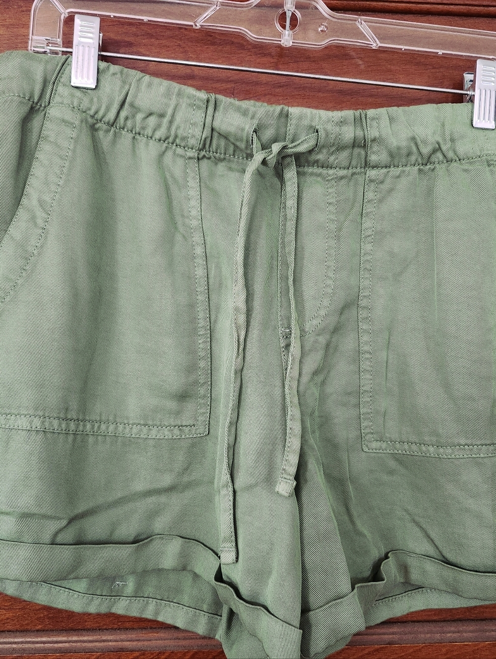 GAP Olive Green Drawstring Casual Shorts - Picture 2 of 4